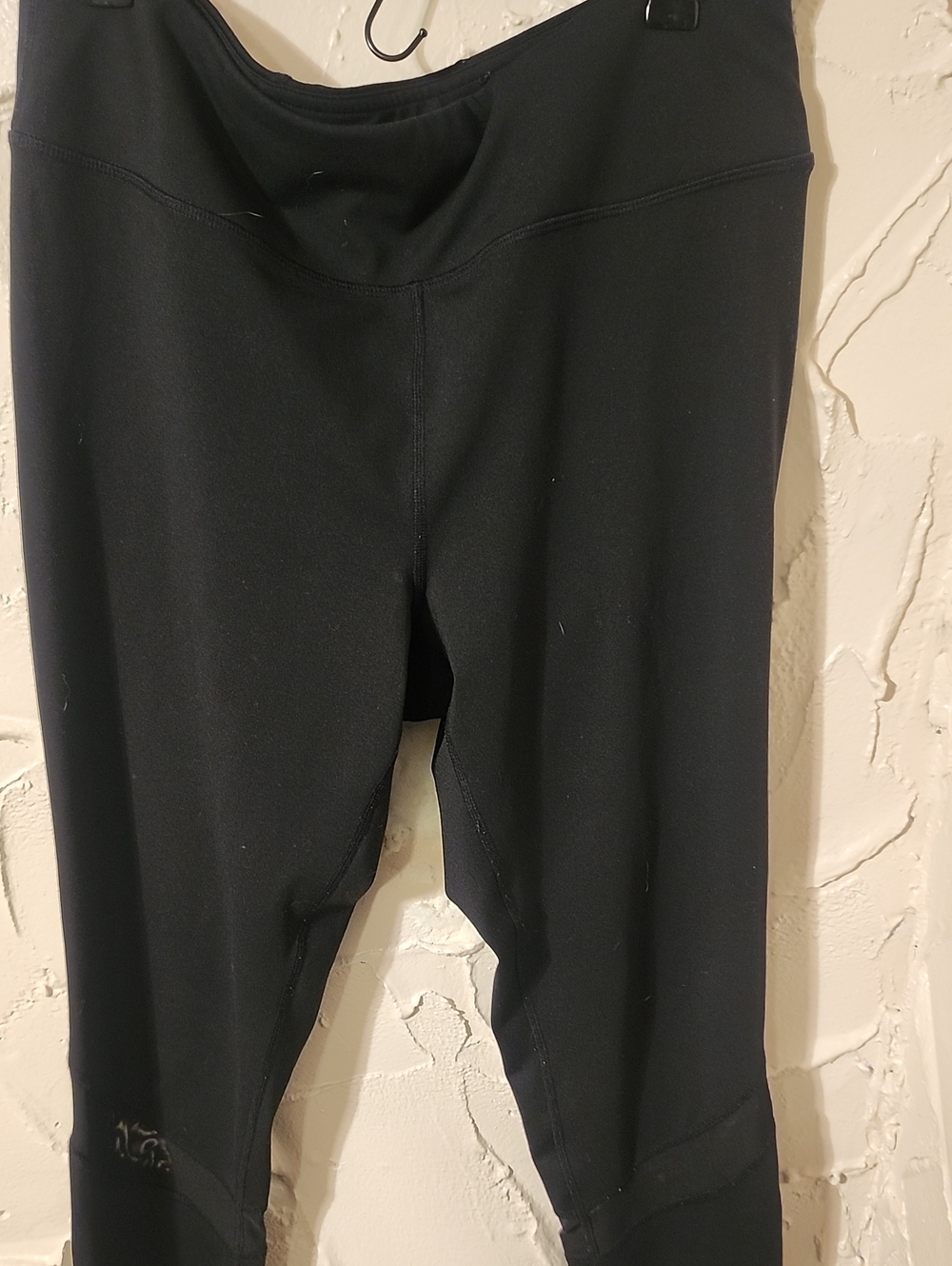 GAIAM Black WOMANS Active Leggings